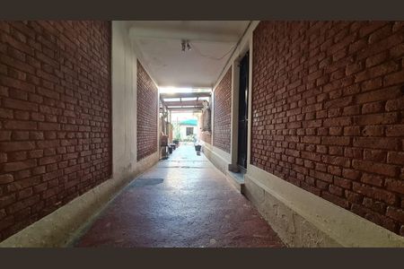 Casa à venda com 242m², 3 quartos e 2 vagas