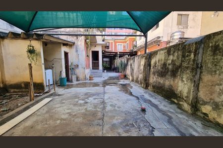 Casa à venda com 242m², 3 quartos e 2 vagas