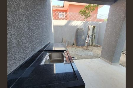 Casa de condomínio à venda com 214m², 4 quartos e 3 vagas