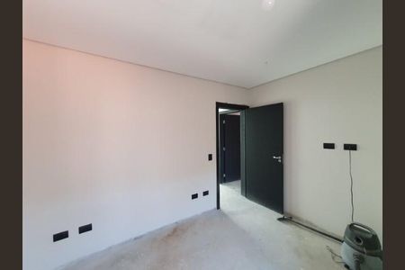 Casa de condomínio à venda com 214m², 4 quartos e 3 vagas