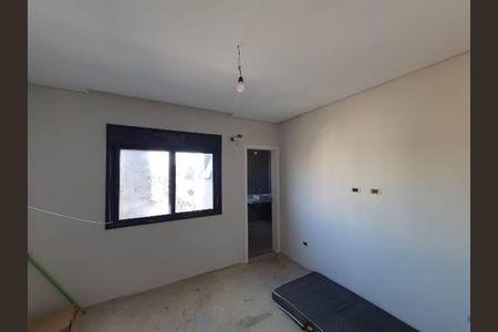 Casa de condomínio à venda com 216m², 4 quartos e 3 vagas