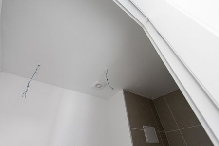 Apartamento à venda com 89m², 2 quartos e 1 vaga Apartamento à venda com 89m², 2 quartos e 1 vagaBanheiro