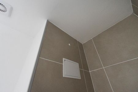 Apartamento à venda com 89m², 2 quartos e 1 vaga Apartamento à venda com 89m², 2 quartos e 1 vagaBanheiro do Quarto 2