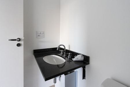 Apartamento à venda com 89m², 2 quartos e 1 vaga Apartamento à venda com 89m², 2 quartos e 1 vagaBanheiro do Quarto 2