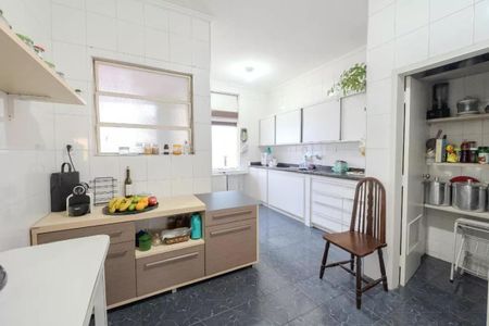 Apartamento à venda com 215m², 3 quartos e 2 vagas Apartamento à venda com 215m², 3 quartos e 2 vagasFoto 36