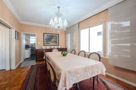 Apartamento à venda com 215m², 3 quartos e 2 vagas Apartamento à venda com 215m², 3 quartos e 2 vagasFoto 12