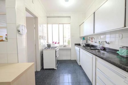 Apartamento à venda com 215m², 3 quartos e 2 vagas Apartamento à venda com 215m², 3 quartos e 2 vagasFoto 38