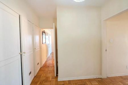 Apartamento à venda com 215m², 3 quartos e 2 vagas Apartamento à venda com 215m², 3 quartos e 2 vagasFoto 34