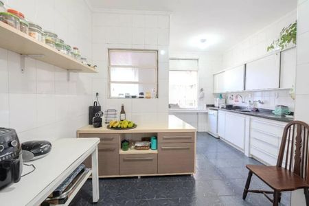 Apartamento à venda com 215m², 3 quartos e 2 vagas Apartamento à venda com 215m², 3 quartos e 2 vagasFoto 50