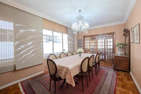 Apartamento à venda com 215m², 3 quartos e 2 vagas Apartamento à venda com 215m², 3 quartos e 2 vagasFoto 10