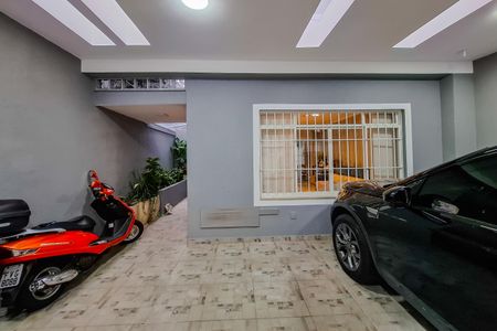 Casa à venda com 139m², 3 quartos e 2 vagas Casa à venda com 139m², 3 quartos e 2 vagasÁrea comum