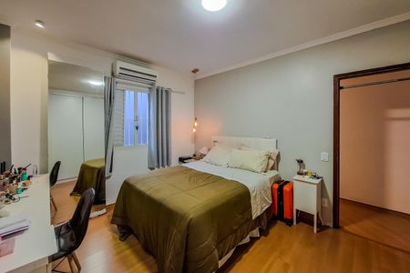 Casa à venda com 139m², 3 quartos e 2 vagas Casa à venda com 139m², 3 quartos e 2 vagasQuarto 1