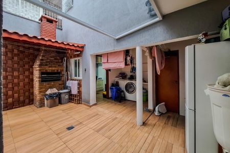 Casa à venda com 139m², 3 quartos e 2 vagas Casa à venda com 139m², 3 quartos e 2 vagasÁrea de Serviço
