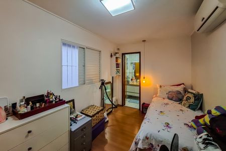 Casa à venda com 139m², 3 quartos e 2 vagas Casa à venda com 139m², 3 quartos e 2 vagasSuíte 1