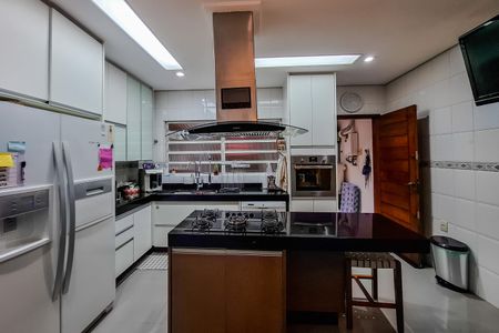 Casa à venda com 139m², 3 quartos e 2 vagas Casa à venda com 139m², 3 quartos e 2 vagasCozinha