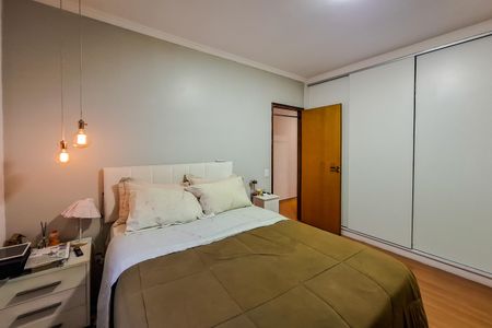 Casa à venda com 139m², 3 quartos e 2 vagas Casa à venda com 139m², 3 quartos e 2 vagasQuarto 1