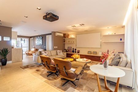 Apartamento à venda com 284m², 4 quartos e 4 vagas Apartamento à venda com 284m², 4 quartos e 4 vagasFoto 10