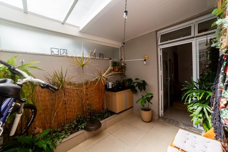 Apartamento à venda com 60m², 2 quartos e 1 vagaÁrea privativa