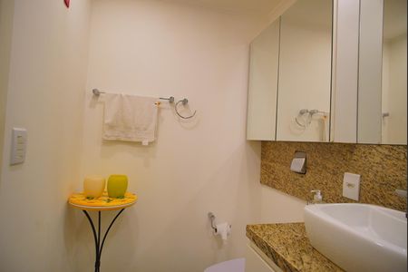 Apartamento à venda com 76m², 2 quartos e 1 vagaBanheiro