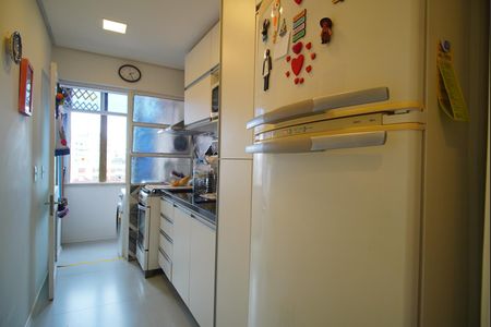 Apartamento à venda com 76m², 2 quartos e 1 vagaCozinha