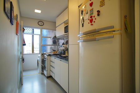 Apartamento à venda com 76m², 2 quartos e 1 vagaCozinha