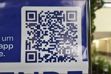 Casa à venda com 405m², 5 quartos e 8 vagas Casa à venda com 405m², 5 quartos e 8 vagasQRCODE