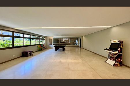 Apartamento à venda com 510m², 4 quartos e 4 vagas Apartamento à venda com 510m², 4 quartos e 4 vagasespaço kids