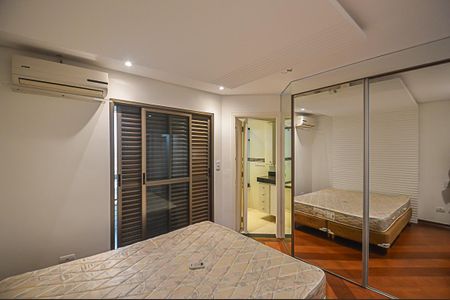 Apartamento à venda com 208m², 3 quartos e 3 vagas Apartamento à venda com 208m², 3 quartos e 3 vagas Suíte