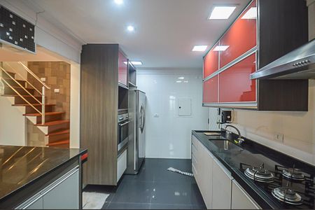 Apartamento à venda com 208m², 3 quartos e 3 vagas Apartamento à venda com 208m², 3 quartos e 3 vagasCozinha