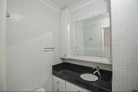 Apartamento à venda com 208m², 3 quartos e 3 vagas Apartamento à venda com 208m², 3 quartos e 3 vagasBanheiro
