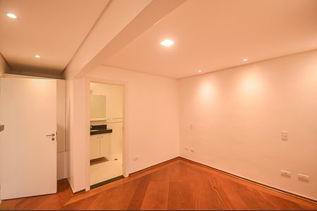 Apartamento à venda com 208m², 3 quartos e 3 vagas Apartamento à venda com 208m², 3 quartos e 3 vagas Suíte 2