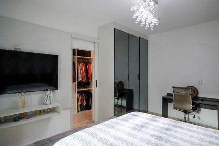 Casa à venda com 173m², 3 quartos e 3 vagasSuíte 1