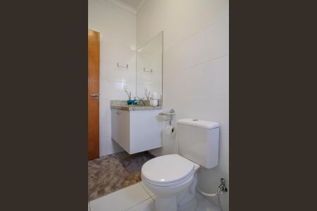 Casa à venda com 173m², 3 quartos e 3 vagasBanheiro da suíte 3