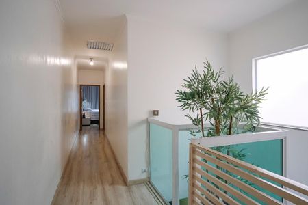 Casa à venda com 173m², 3 quartos e 3 vagasCorredor das suítes