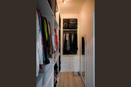Casa à venda com 173m², 3 quartos e 3 vagasCloset da suíte 1