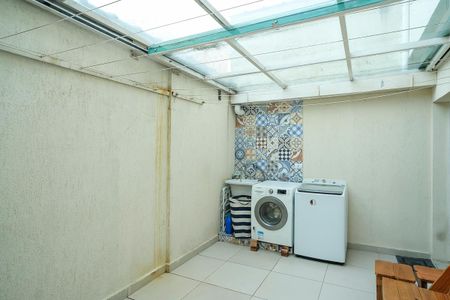 Casa à venda com 173m², 3 quartos e 3 vagasQuintal