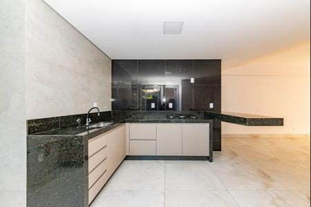 Apartamento à venda com 140m², 3 quartos e 2 vagasCozinha