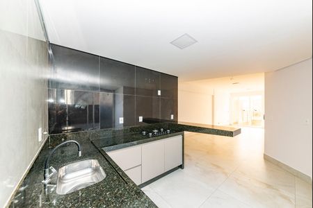 Apartamento à venda com 140m², 3 quartos e 2 vagasCozinha