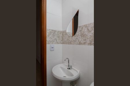 Casa à venda com 300m², 3 quartos e 6 vagasBanheiro da Suíte 2