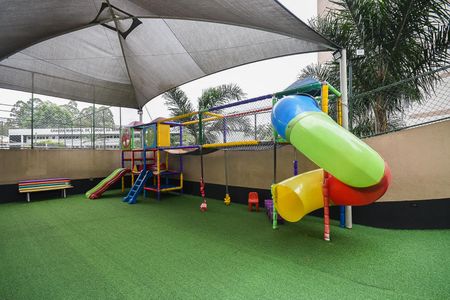 Apartamento à venda com 57m², 2 quartos e 1 vaga Apartamento à venda com 57m², 2 quartos e 1 vagaPlayground