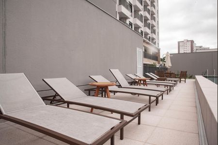 Apartamento à venda com 37m², 1 quarto e 1 vagaÁrea comum - Piscina