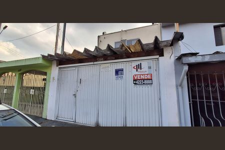 Casa à venda com 160m², 3 quartos e 2 vagasFachada e placa