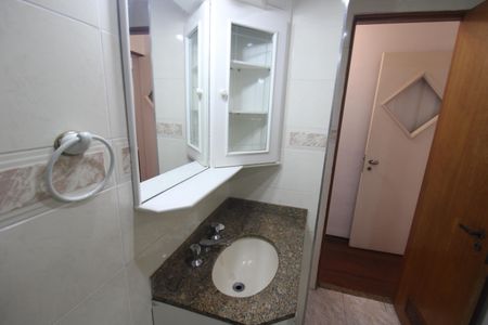 Apartamento à venda com 126m², 3 quartos e 2 vagasBanheiro 1