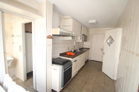 Apartamento à venda com 126m², 3 quartos e 2 vagasCozinha