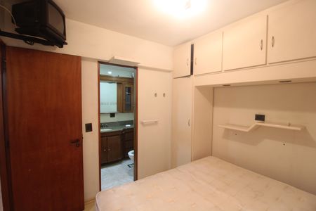 Apartamento à venda com 126m², 3 quartos e 2 vagasQuarto 3