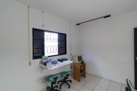 Casa à venda com 267m², 3 quartos e 2 vagas Casa à venda com 267m², 3 quartos e 2 vagasQuarto 02