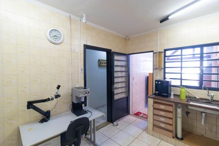 Casa à venda com 267m², 3 quartos e 2 vagas Casa à venda com 267m², 3 quartos e 2 vagasCozinha