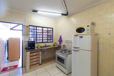 Casa à venda com 267m², 3 quartos e 2 vagas Casa à venda com 267m², 3 quartos e 2 vagasCozinha