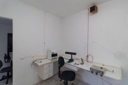 Casa à venda com 267m², 3 quartos e 2 vagas Casa à venda com 267m², 3 quartos e 2 vagasQuarto 01