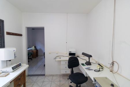 Casa à venda com 267m², 3 quartos e 2 vagas Casa à venda com 267m², 3 quartos e 2 vagasQuarto 01